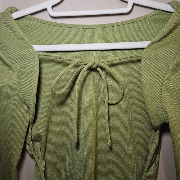 Backless Green Princess Polly Long Sleeve Crop Top - Picture 4 of 10